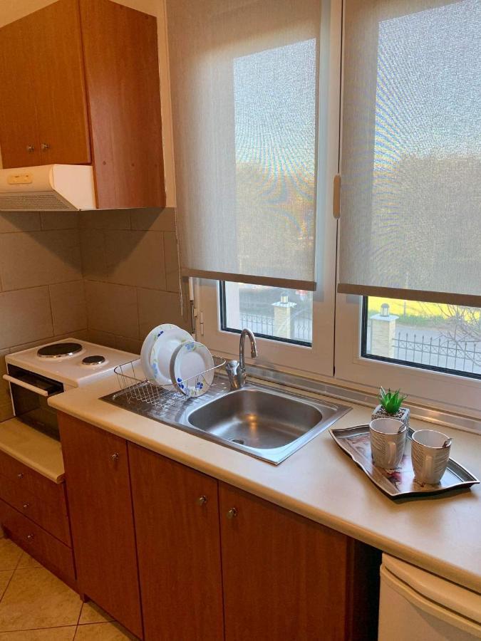 Athinas Apartment 리메나스 외부 사진