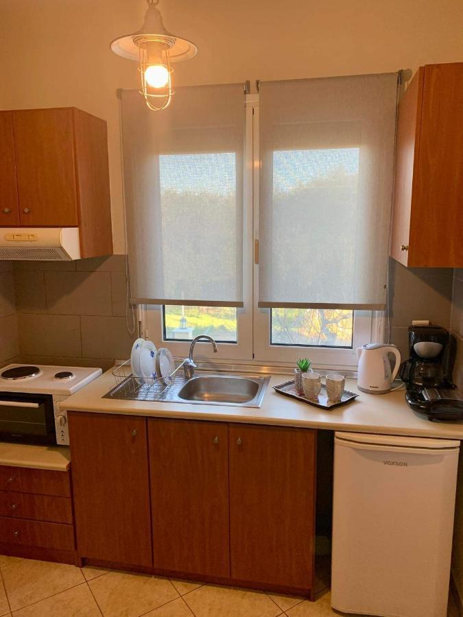 Athinas Apartment 리메나스 외부 사진