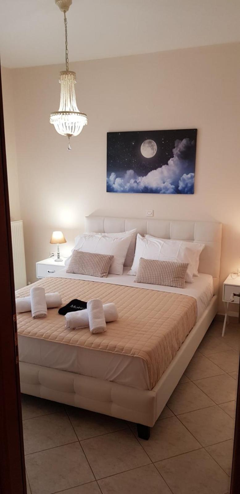 Athinas Apartment 리메나스 외부 사진
