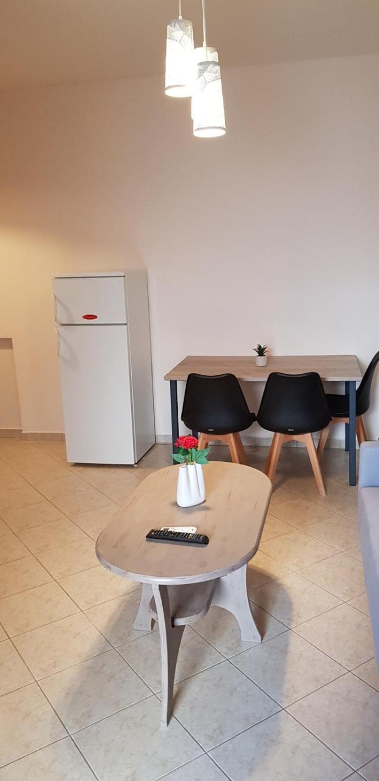 Athinas Apartment 리메나스 외부 사진